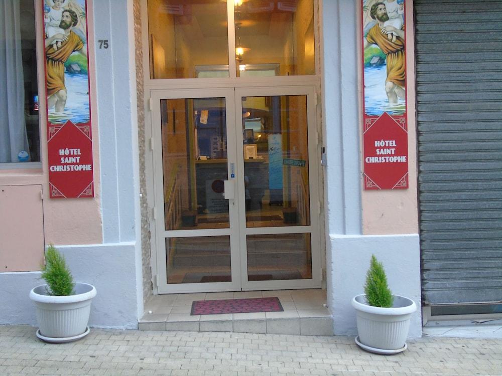 Hotel-Restaurant Le Saint Christophe Lourdes Exterior foto